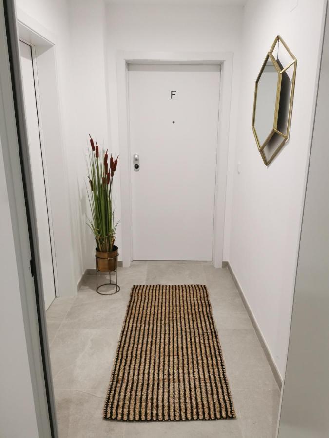 Playa de Gandia Apartamento Justina 2 מראה חיצוני תמונה